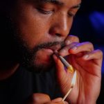 IQOS Iluma в России: покупка, цена и особенности устройства